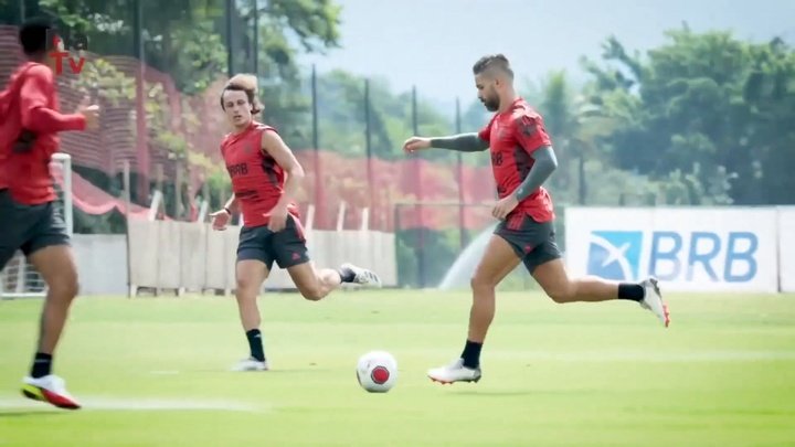 Veja como foi o primeiro treino de Marinho com elenco do Flamengo