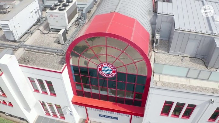 VÍDEO:  bastidores da chegada de Marcel Sabitzer ao Bayern de Munique