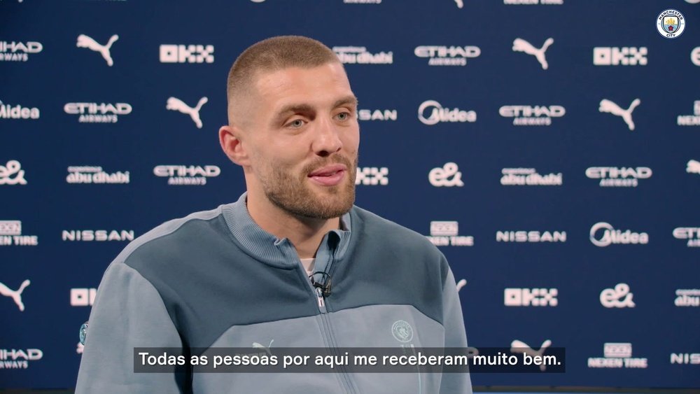 Mateo Kovacic é apresentado como novo reforço do Manchester City. DUGOUT