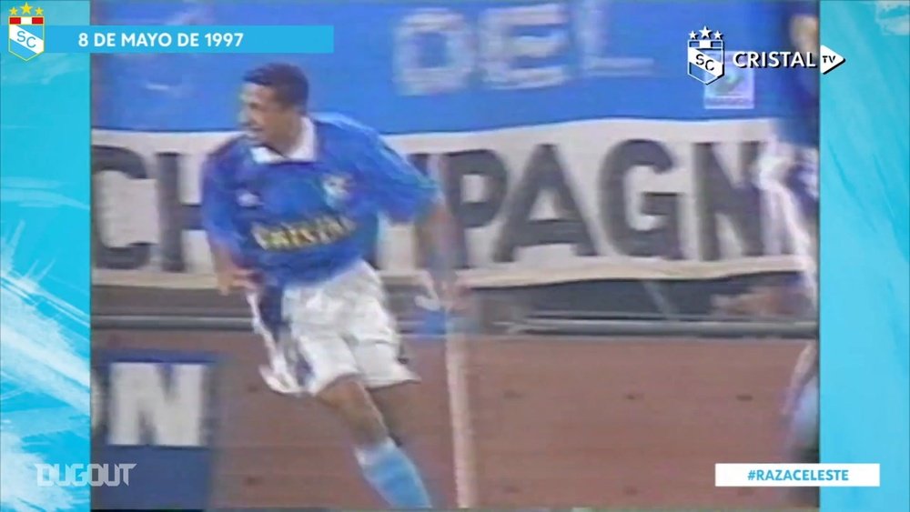 Jorge Soto sent Sporting Cristal into the 1997 Copa Libertadores quarter-finals. DUGOUT