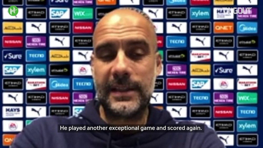VIDEO: Guardiola can't persuade David Silva to stay at Manchester City. DUGOUT