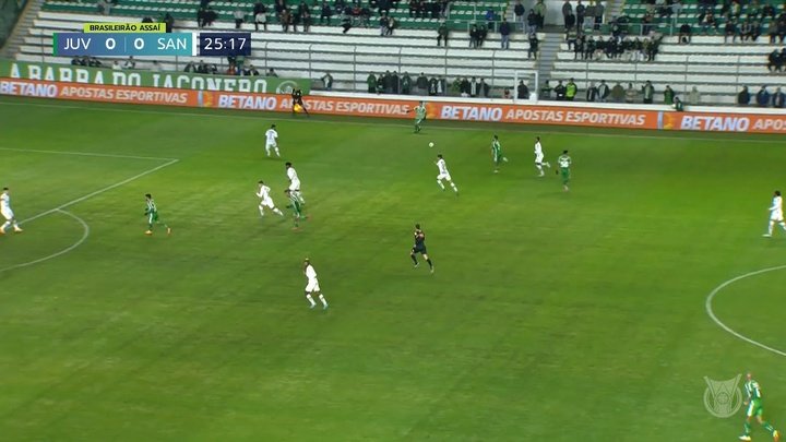 VIDEO: Santos come from behind to beat 10 man Juventude