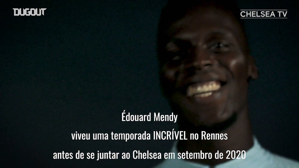 Édouardy Mendy foi colega de Petr Cech no Rennes. DUGOUT