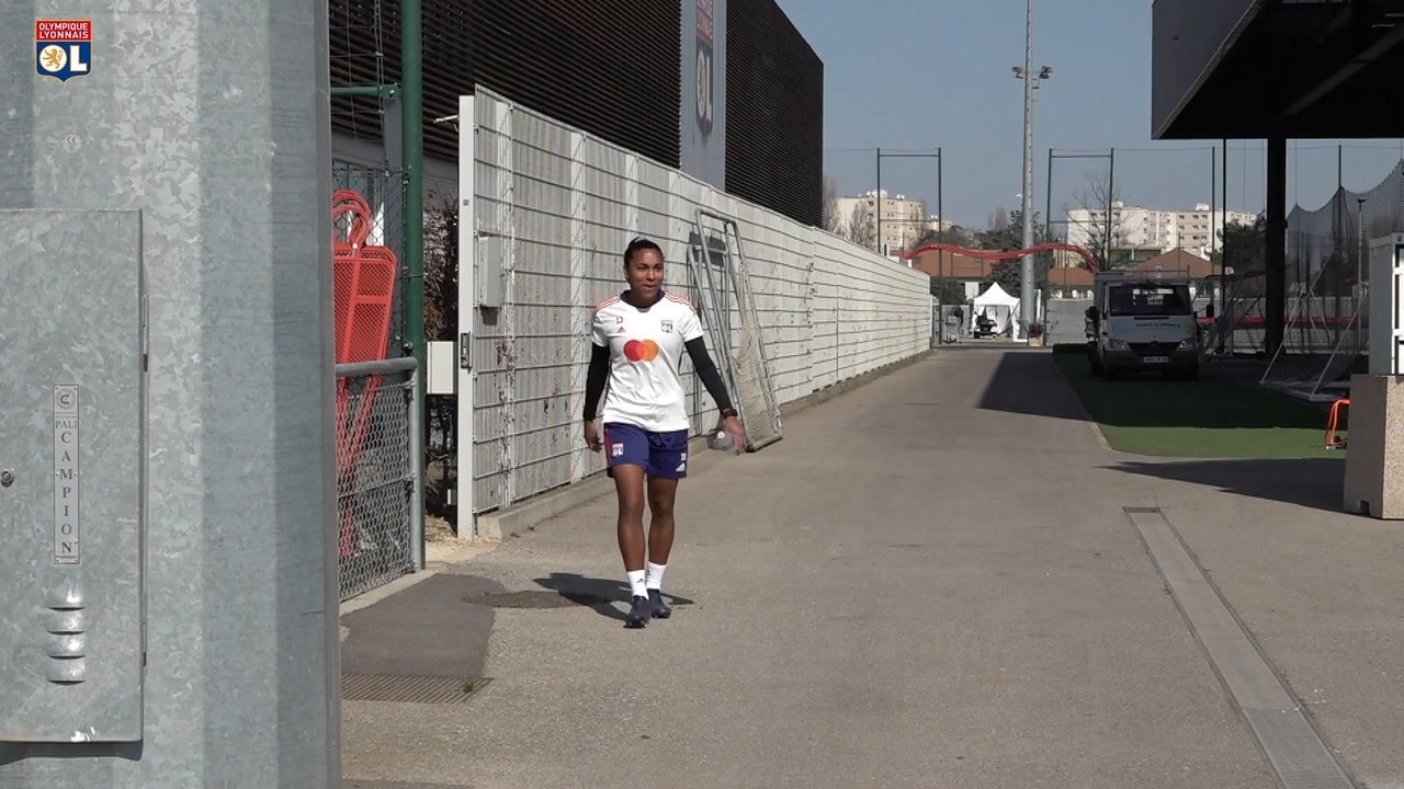 VIDÉO : L'entrainement des Féminines de l'OL avant la Juventus