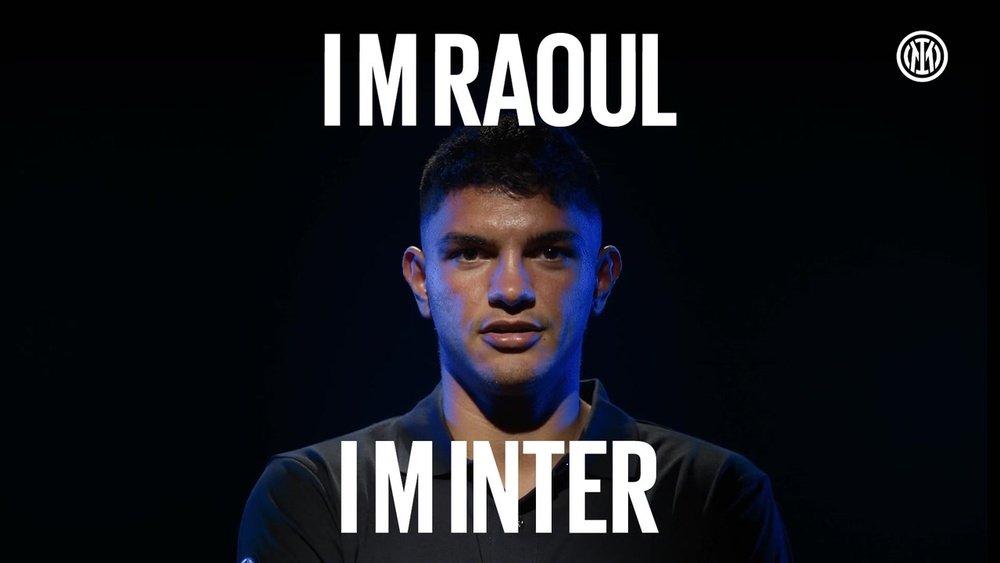 Raoul Bellanova, il nuovo terzino dell'Inter. Dugout
