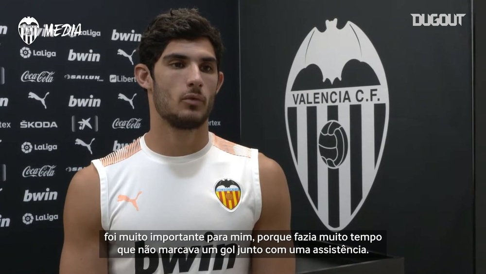 O português do Valencia comentou o lance que viralizou contra o Osasuna. DUGOUT