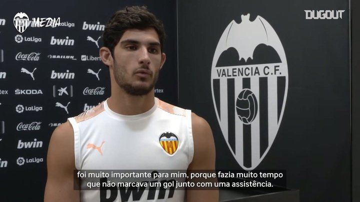VÍDEO: Gonçalo Guedes comenta golaço pelo Valencia