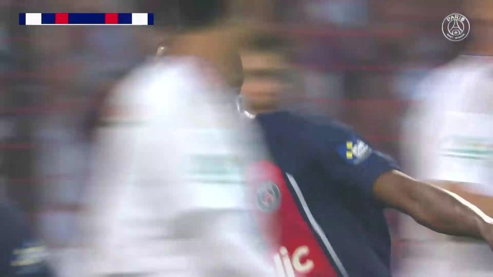 es buts qui ont permis au PSG de remporter sa 15e Coupe de France. Dugout