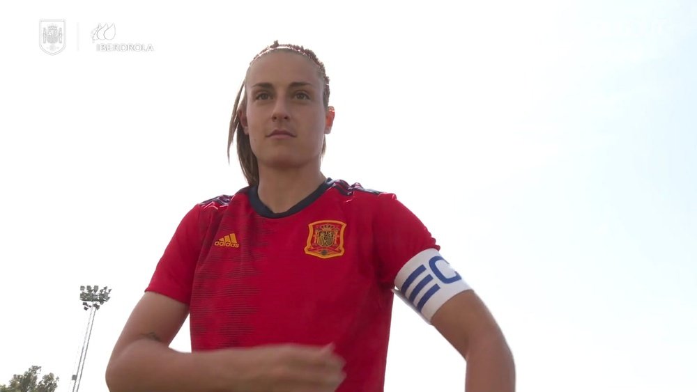 Alexia Putellas se torna capitã da seleção espanhola. DUGOUT