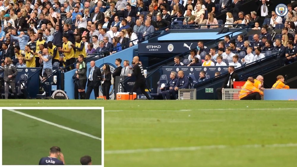 Manchester City, le lacrime di Guardiola. Dugout