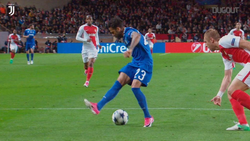 VIDEO: Best Assist: Dani Alves vs AS Monaco. DUGOUT