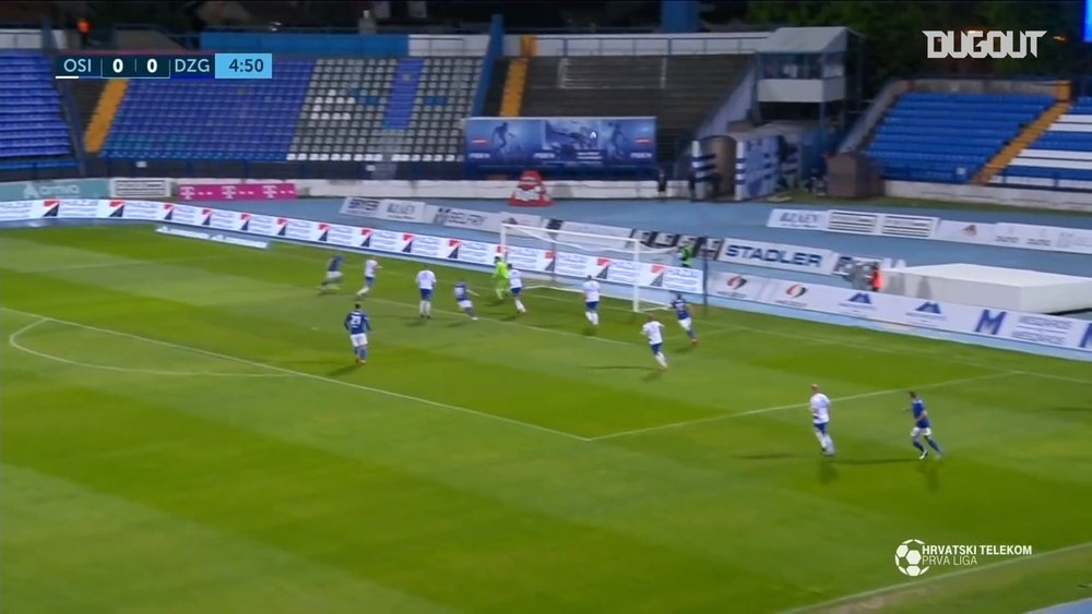 Osijek and Dinamo Zagreb drew 1-1. DUGOUT