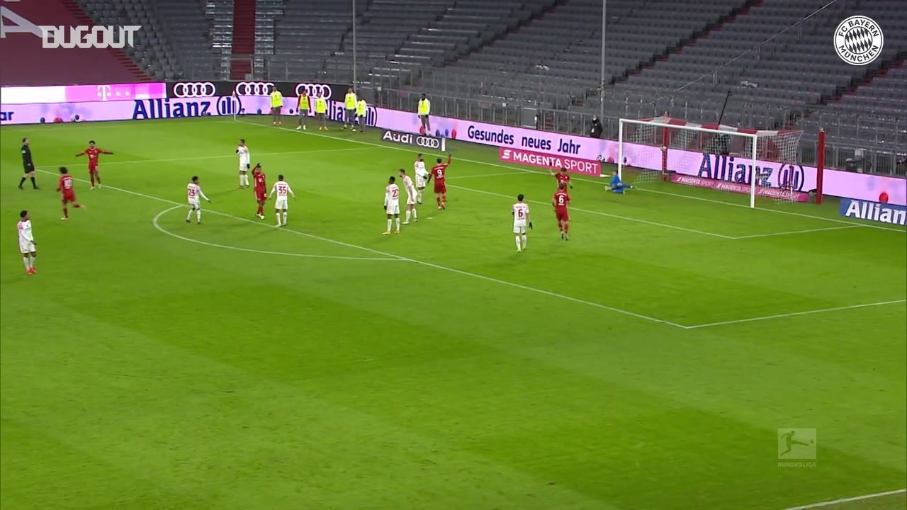 Le but de Leroy Sané contre Mayence. dugout