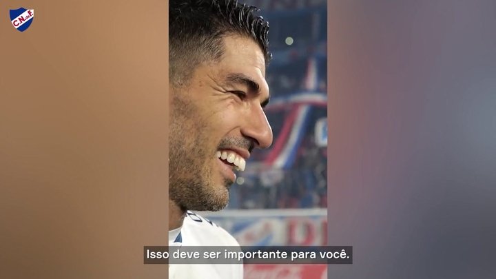 Suárez marca na sua estreia pelo Nacional.AFP