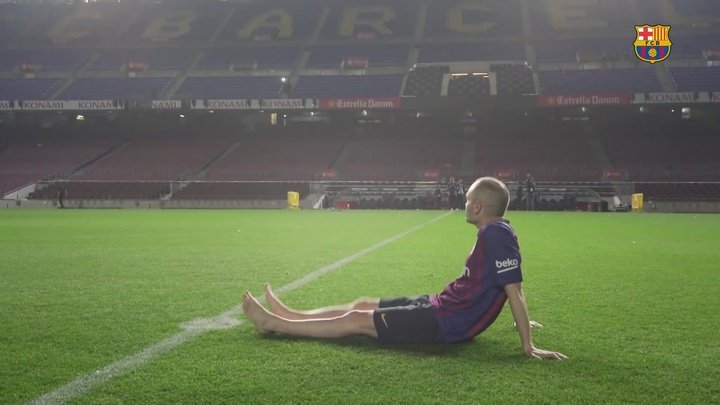 Cuando Iniesta jugó su último partido con el Barça. Captura/DUGOUT