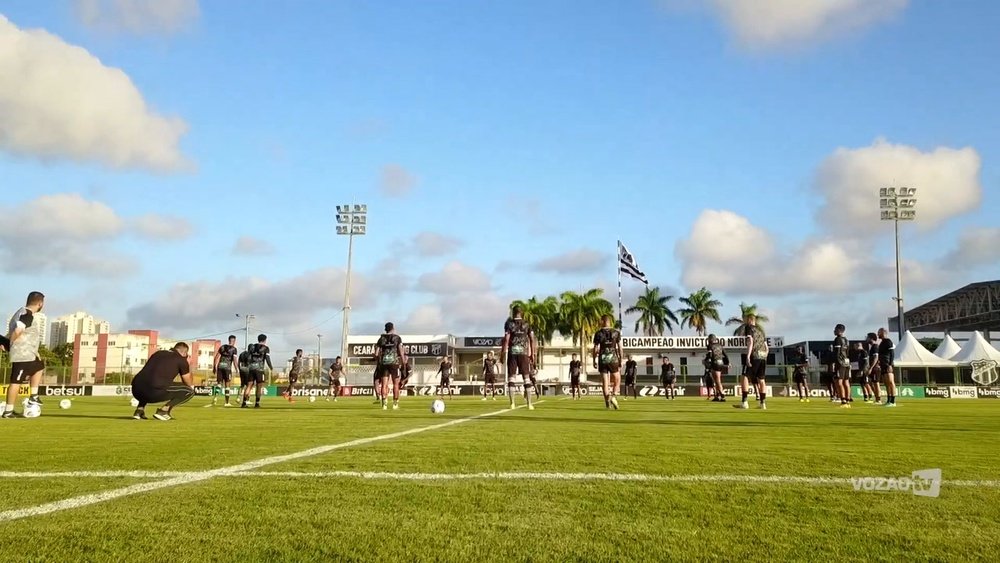 Ceará faz último treino antes do duelo diante do Corinthians. DUGOUT
