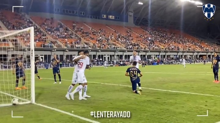 VÍDEO: Rodrigo Aguirre ya sabe lo que es marcar con Monterrey