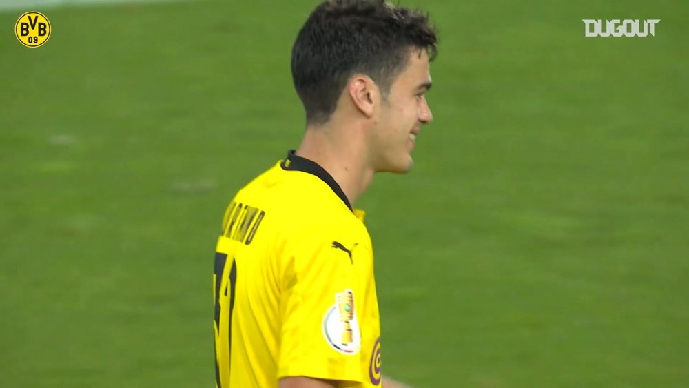 Gio Reyna scored a lovely goal as Dortmund won 0-5 at Duisburg. DUGOUT