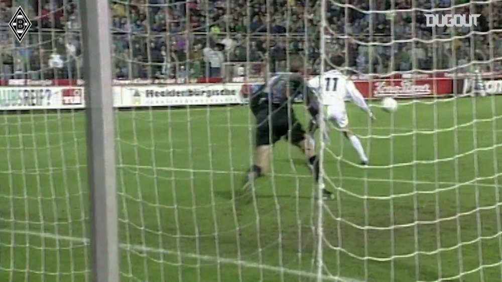 Résumé du match Borussia M'Gladbach 6-4 Mayence en 1994. Dugout