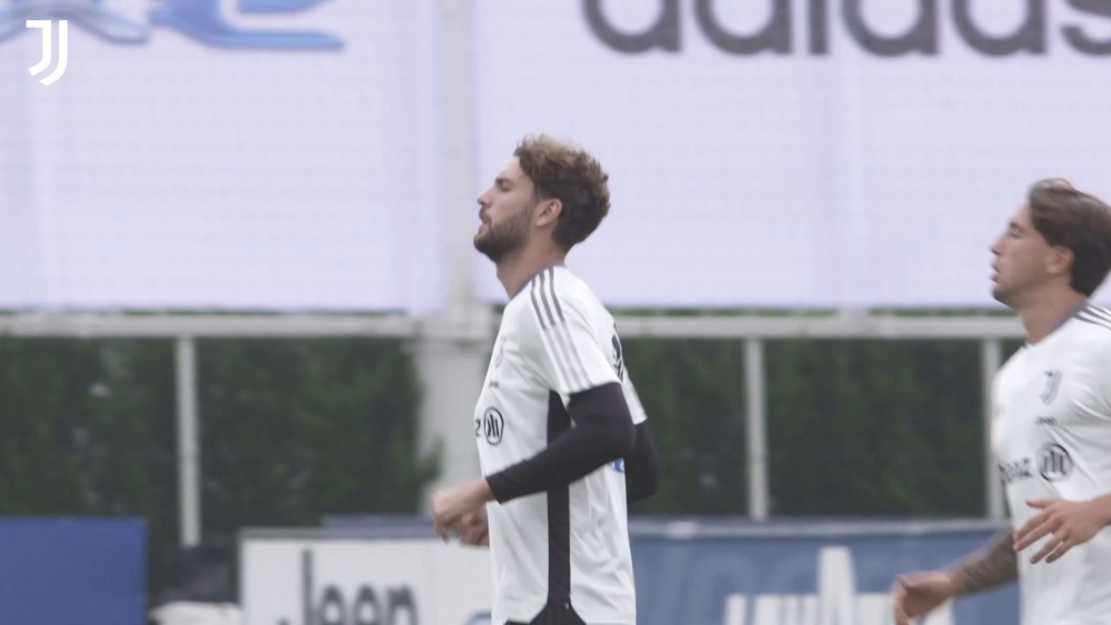 Locatelli si prende la Juve. Dugout