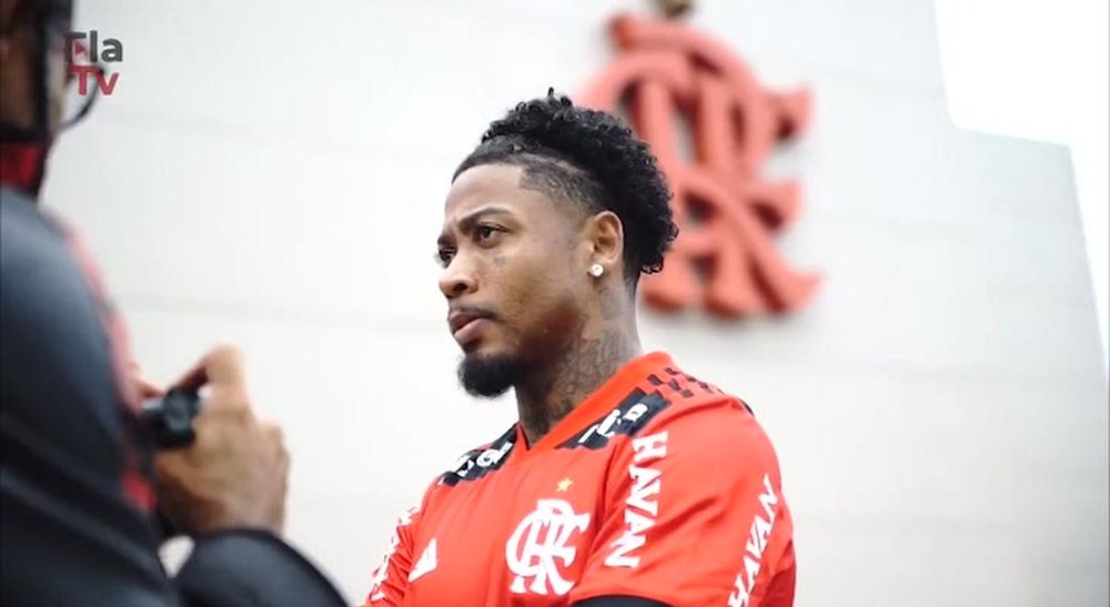Confira os bastidores da apresentação de Marinho no Flamengo. DUGOUT