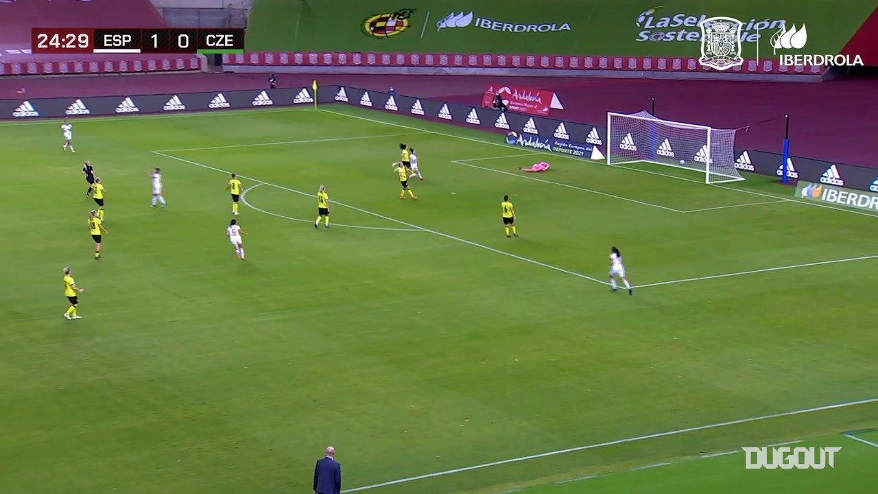 VIDEO: Spain women’s amazing four goals against the Czech Republic