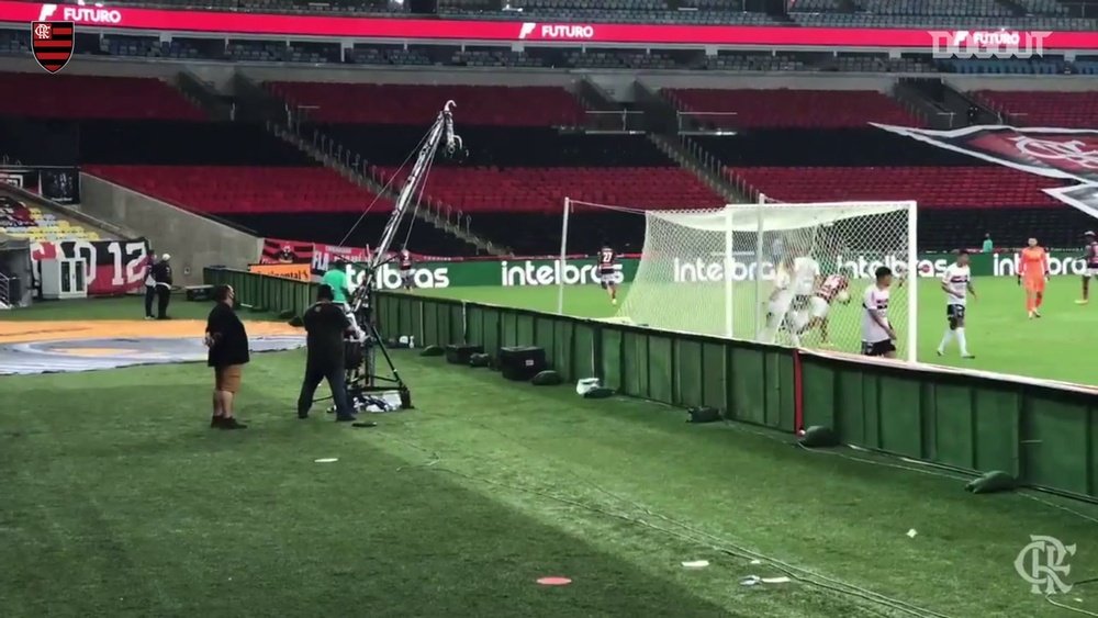 Flamengo lost the first leg of the Brazilian Cup quarter-final 1-2. DUGOUT