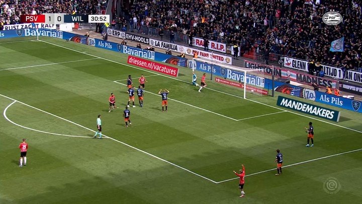 Gakpo scored as PSV beat Willem II 4-2. DUGOUT
