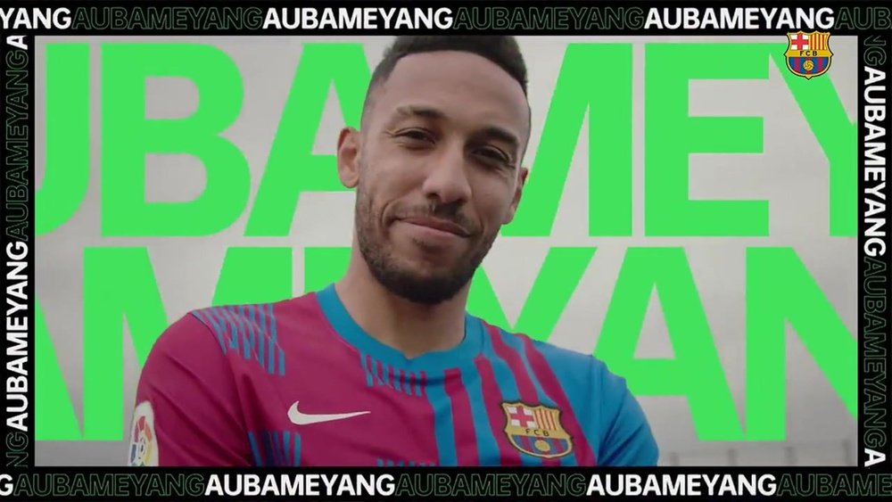 Competición de tiro entre Adama, Aubameyang, Luuk, Lenglet y Braithwaite. DUGOUT