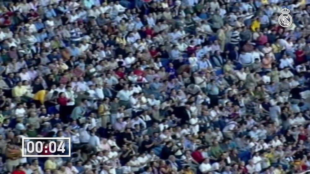 Le premier but de Ronaldo Nazario avec le Real Madrid. Dugout