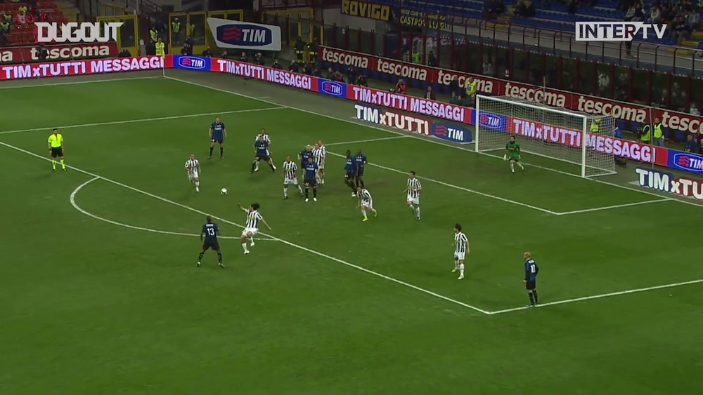 L'iconico gol di Maicon contro la Juventus. Dugout