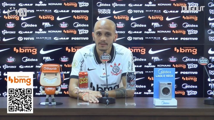 VÍDEO: Fábio Santos comenta como foi trabalhar com Vagner Mancini