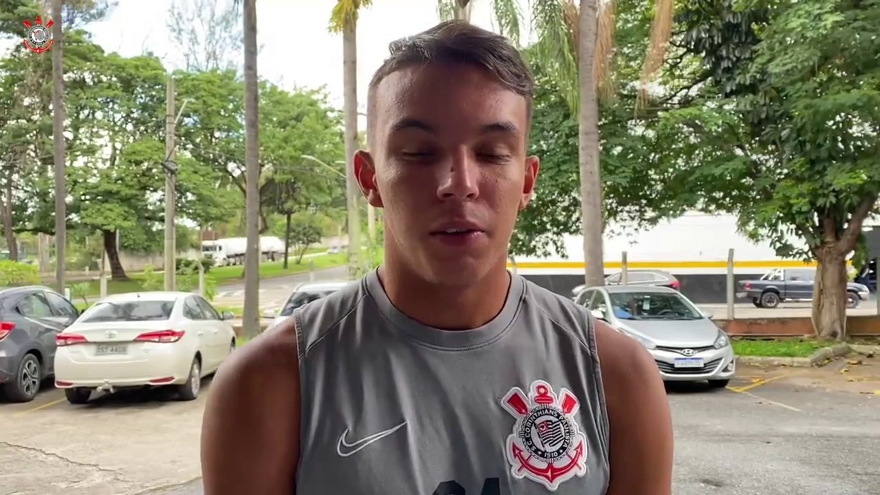 Giovane mostra confiança na classificação do Corinthians na Copinha. DUGOUT