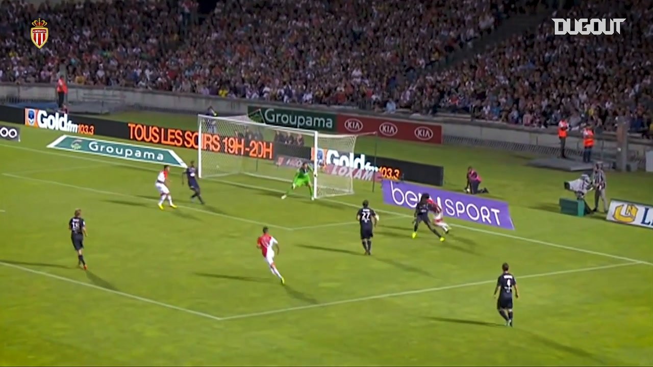 VIDEO: All Falcao's goals vs Bordeaux