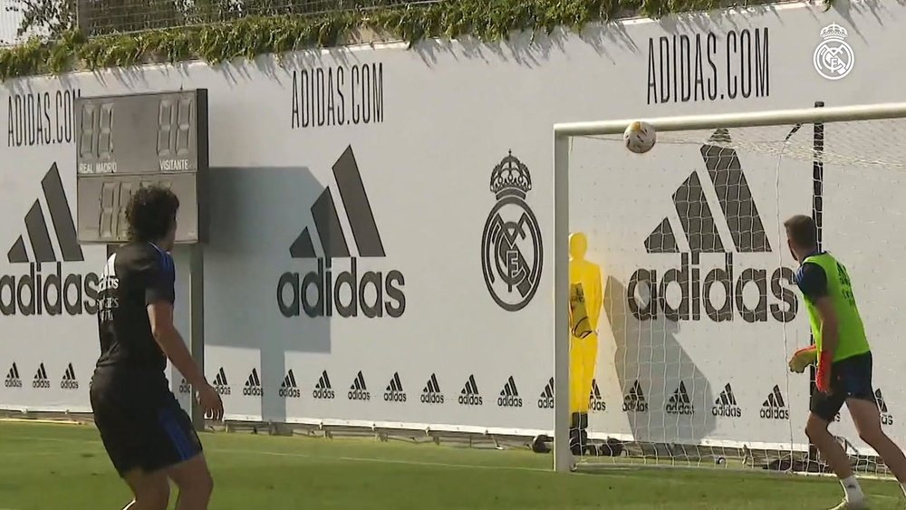 Real Madrid training goals. DUGOUT