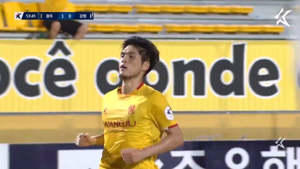 Lee Soon-min screamer against Gangwon. DUGOUT