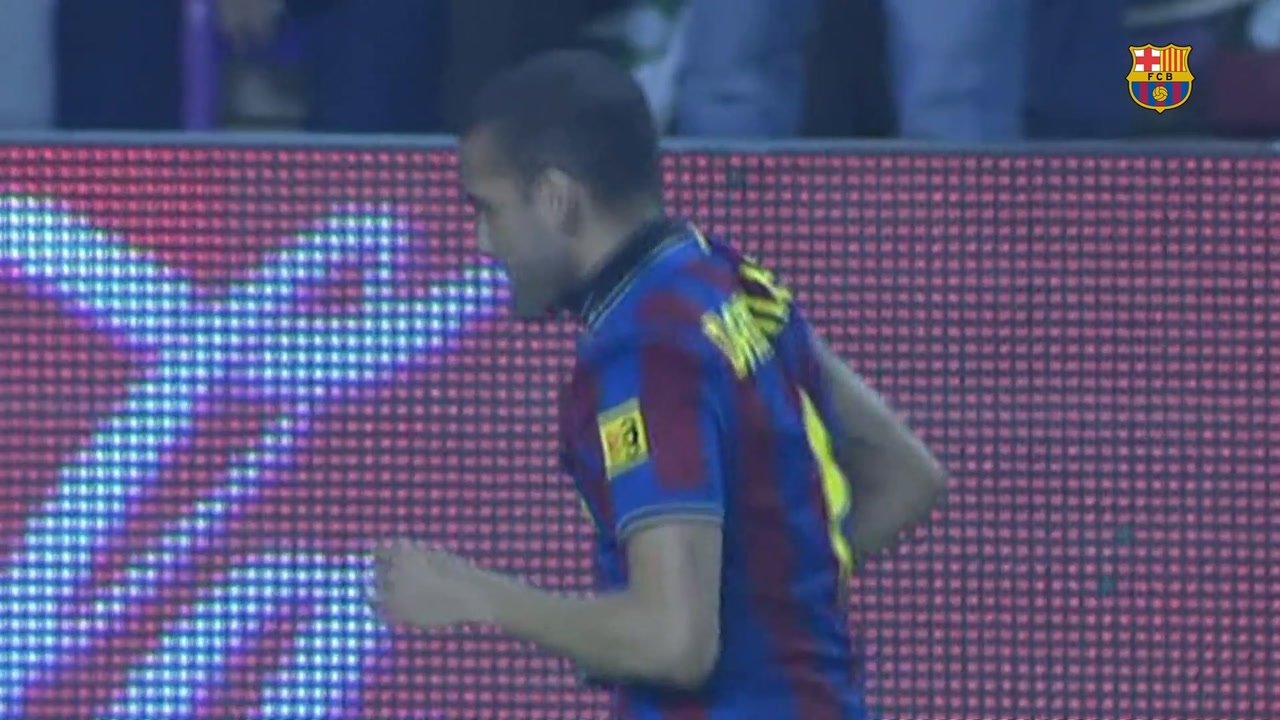 Dani Alves de retour au FC Barcelone. Dugout