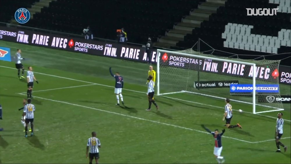 VIDÉO : Le but victorieux de Layvin Kurzawa face à Angers en Ligue 1. Dugout