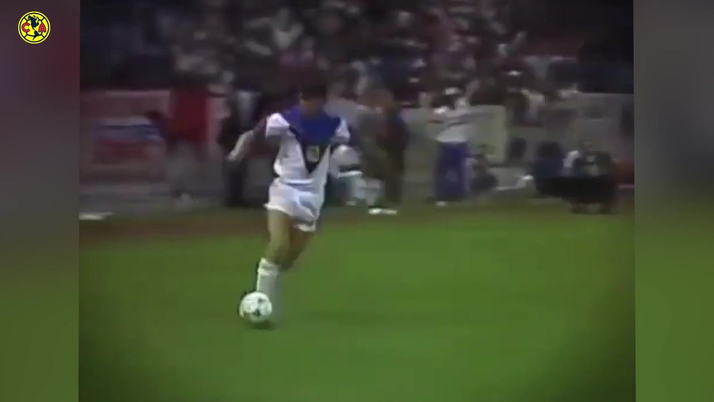 Asistencia de rabona de Edú en el Clásico Nacional. DUGOUT