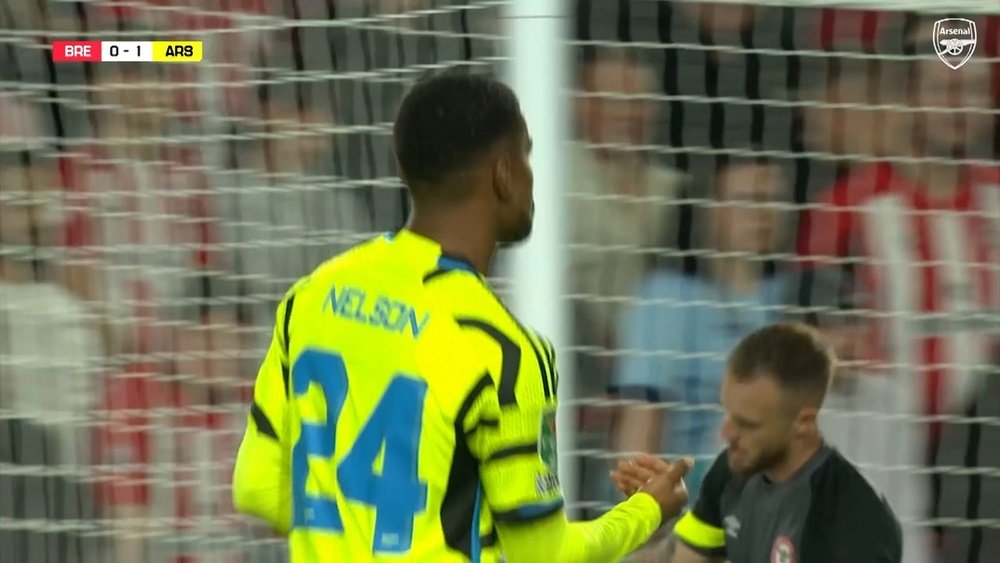 Le but de Nelson contre Brentford. Dugout