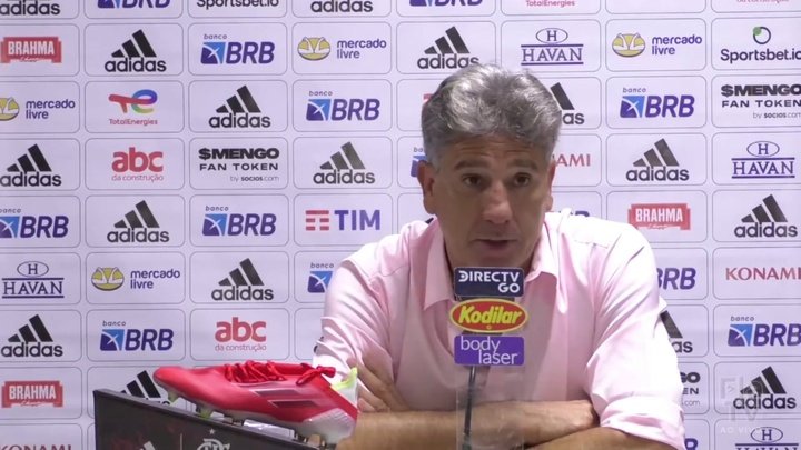 Renato Gaúcho revela lesão de Kenedy e explica mudanças na Arena da Baixada