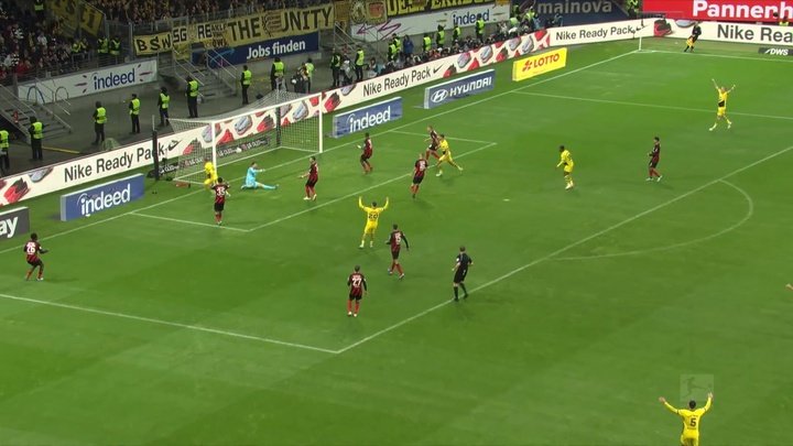 VIDEO: Brandt help Dortmund getting a tie on the road
