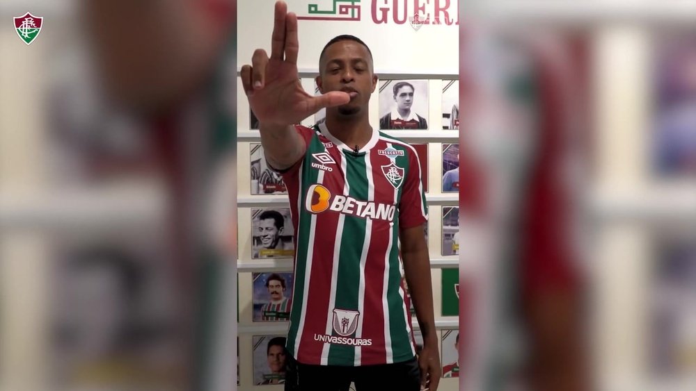 Keno é novo reforço do Fluminense.Dugout