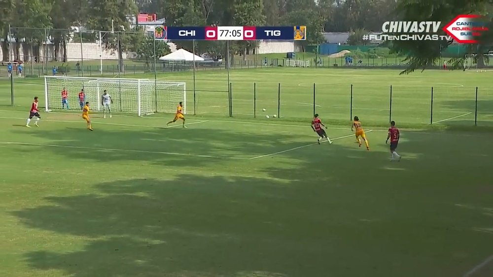 El gol de Gael García Bernal contra Tigres Sub 20. Dugout