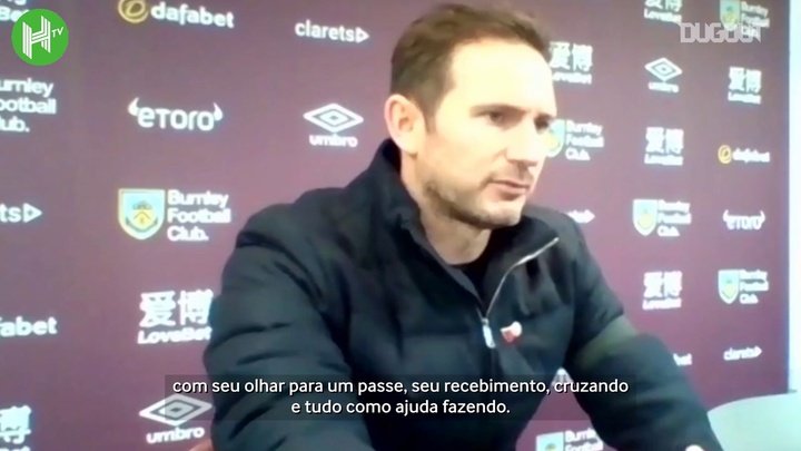 VÍDEO: Lampard rasga elogios ao futebol de Ziyech