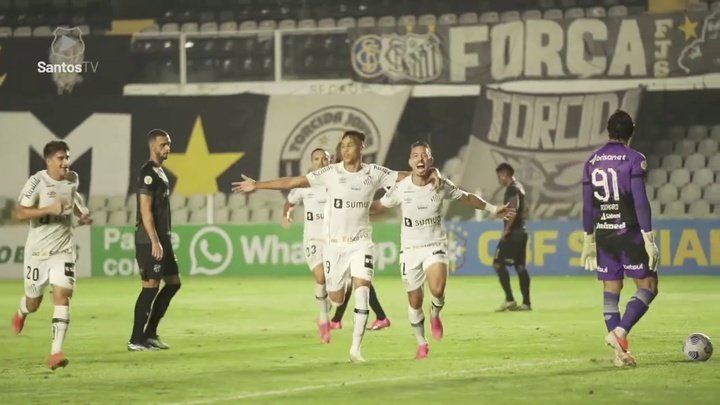 VÍDEO: Santos vence o Ceará na Vila Belmiro; veja os gols