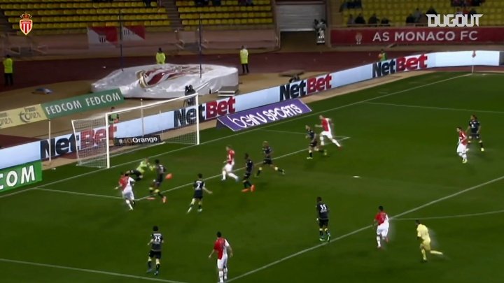 VIDEO : Le premier but de Berbatov à Monaco