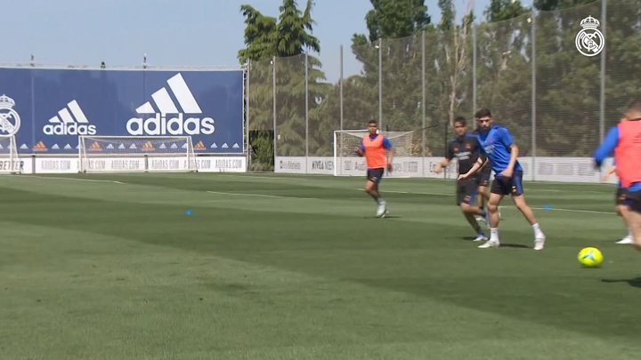 VÍDEO: Real Madrid acerta últimos detalhes para duelo com o Levante
