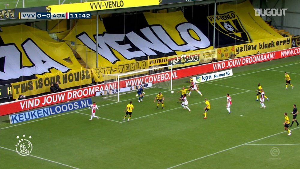 Ajax hammer VVV-Venlo 13-0 to break Eredivisie record. DUGOUT