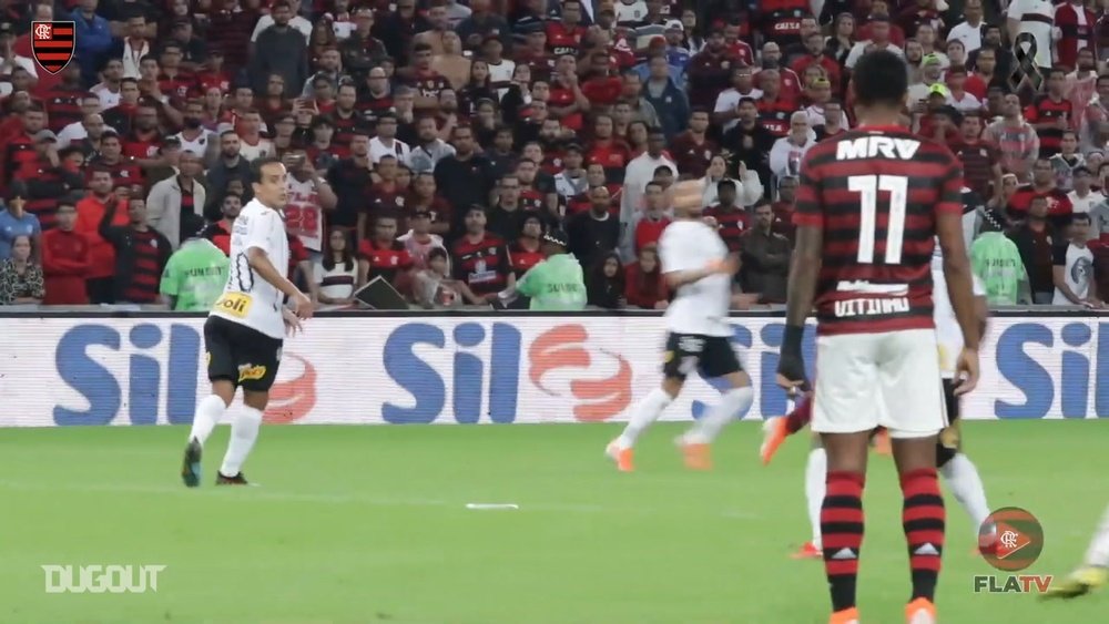 His best moments for Flamengo. DUGOUT